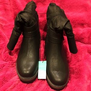 Stylish Black Calf HighBoots